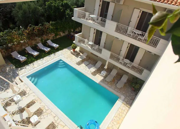 Aggelina Apartment *