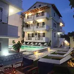 Aggelina Апартаменты *